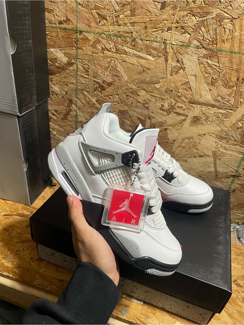Air Jordan 4 Retro “White Cement”